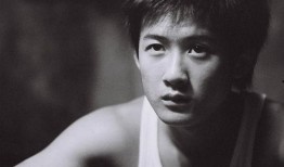 扒爷爆料檀健次视频,扒爷独家爆料背后的真相